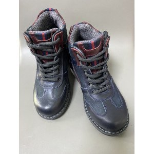 Ботинки зимние на шнурках и замке 