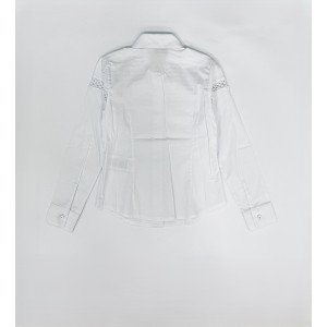 Блуза белого цвета с длинными рукавами кроя slim fit Блуза белого цвета с длинными рукавами кроя slim fit