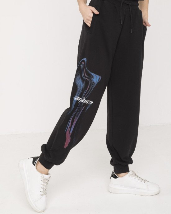 Штаны спортивные jogger черного цвета 