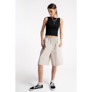 Шорты oversize бежевого цвета 