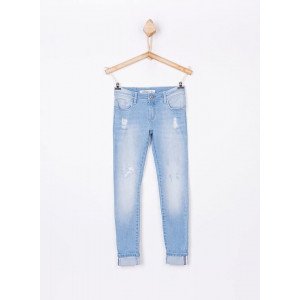 Джинсы slim голубого цвета с эффектом потертостей 