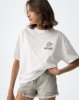 Футболка oversize белого цвета с принтом на спине 