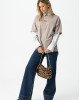 Футболка oversize бежевого цвета с принтом на спине