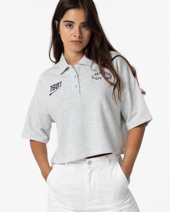 Футболка поло oversize серого цвета с принтом на спине 
