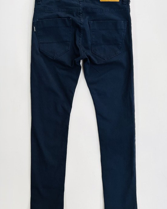 Брюки slim fit синего цвета 