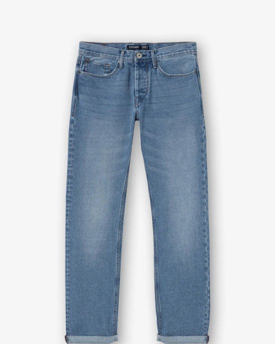 Джинсы regular fit свободного кроя 