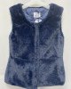 Жилет из искусственного меха с карманами