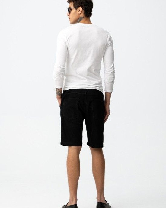 Шорты трикотажные slim fit черного цвета 