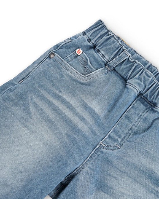 Шорты - бермуды голубого цвета с резинкой в поясе 