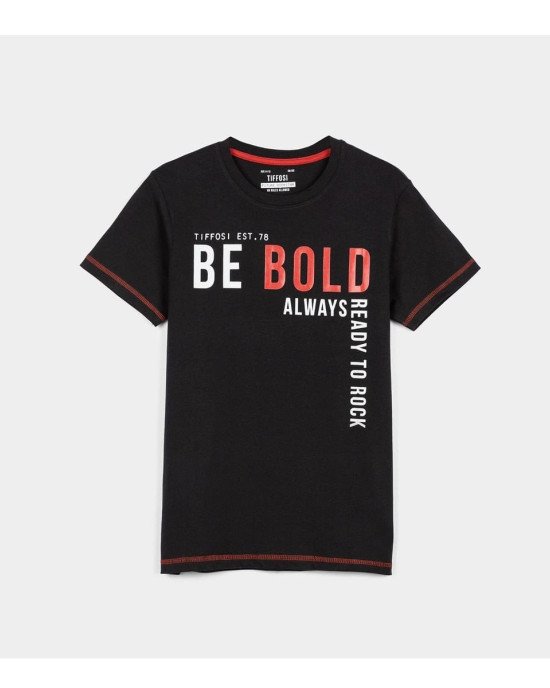 Футболка с надписью "Be Bold"