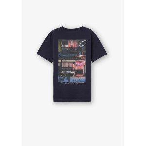 Футболка oversize с принтом на спине