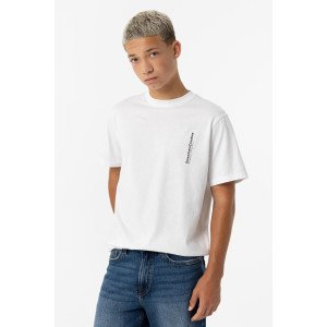 Футболка oversize белого цвета с принтом на спине