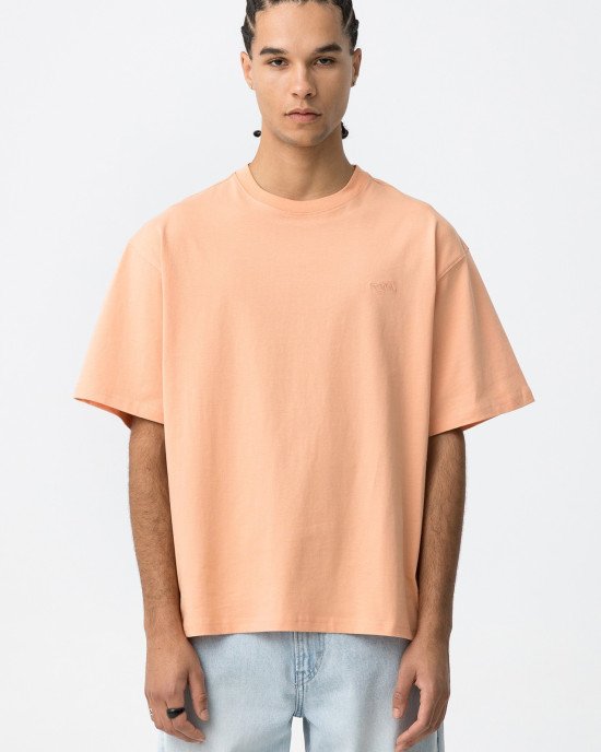 Футболка свободного кроя oversize персикового цвета Футболка свободного кроя oversize персикового цвета