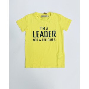 Футболка желтого цвета с текстовым принтом i`m a leader 