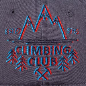 Кепка темно - серого цвета с вышивкой "climbing club" 